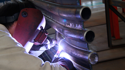 Production in Huadong Boiler Factory